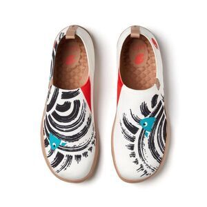 UIN Women's Travel Shoes Slip On Casual Knit Loafers (BLUE FISH BREAKING WAVES)